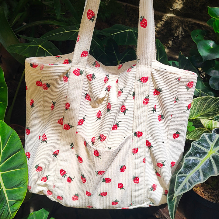 Bolso estampado con Fresas