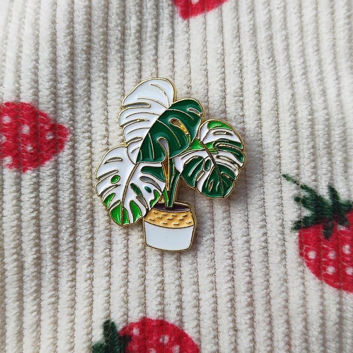 Pin Esmaltado Dorado Monstera Variegada